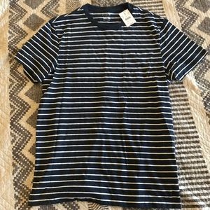 Men’s J. Crew T-Shirt - NWT - medium